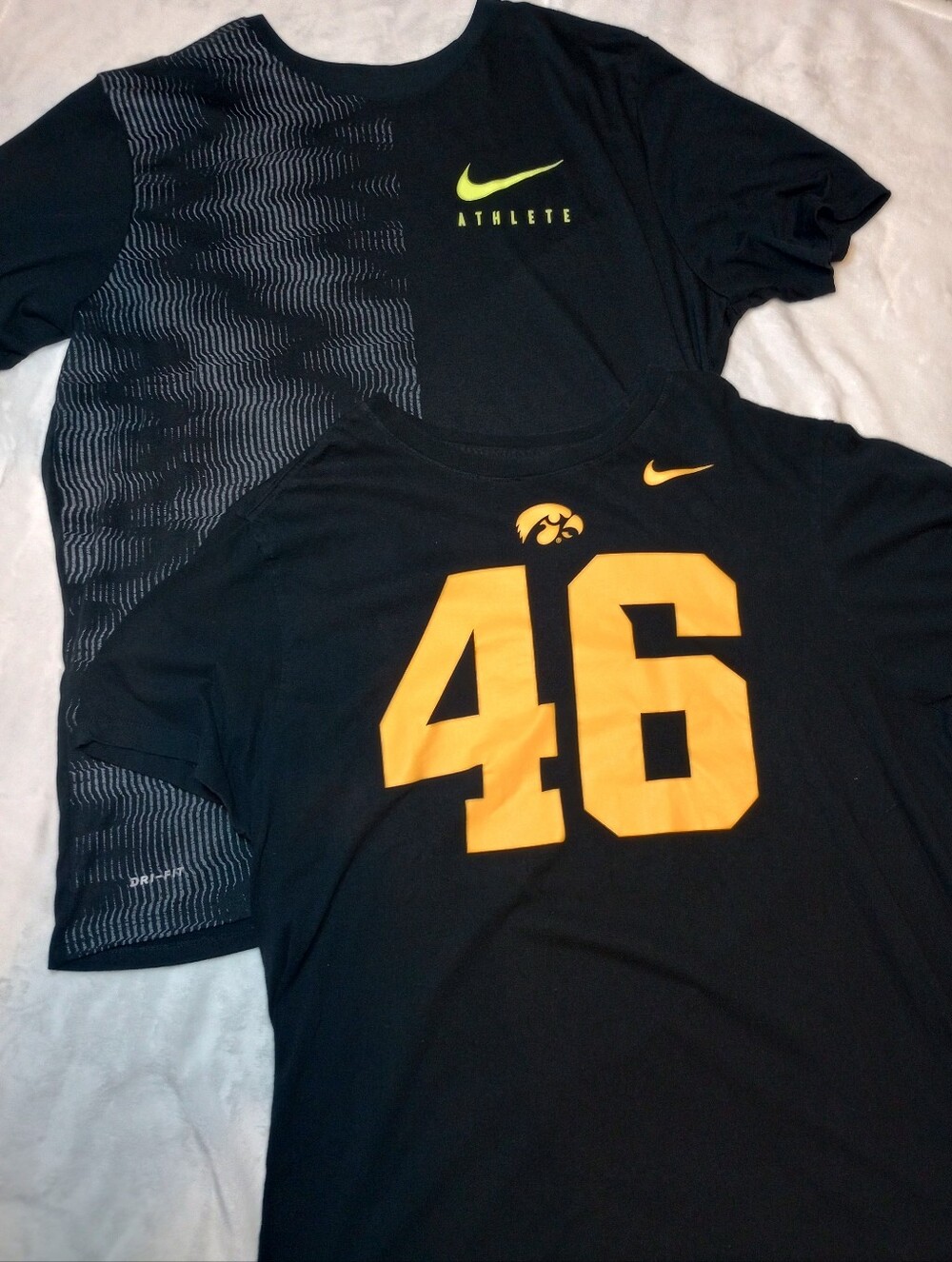 Nike Dri-FIT Iowa Hawkeyes Kittle #46 Football Shirt  NCASA College Football Lot
